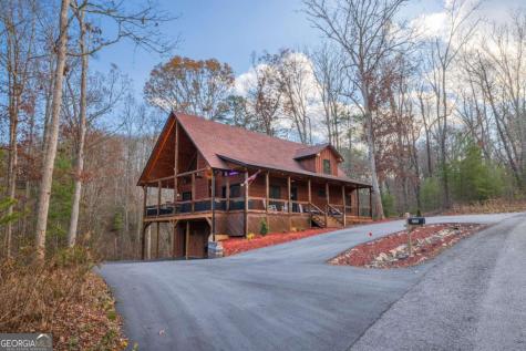 135 Grayson Point Blue Ridge GA 30513