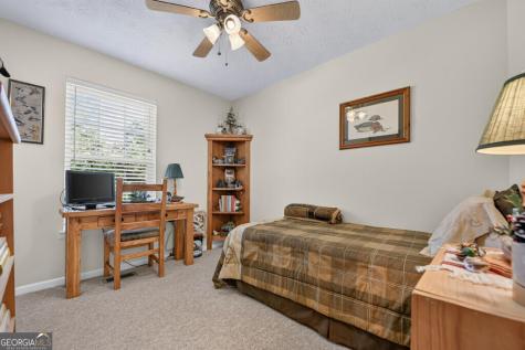 96 Creekside Drive Mccaysville GA 30555