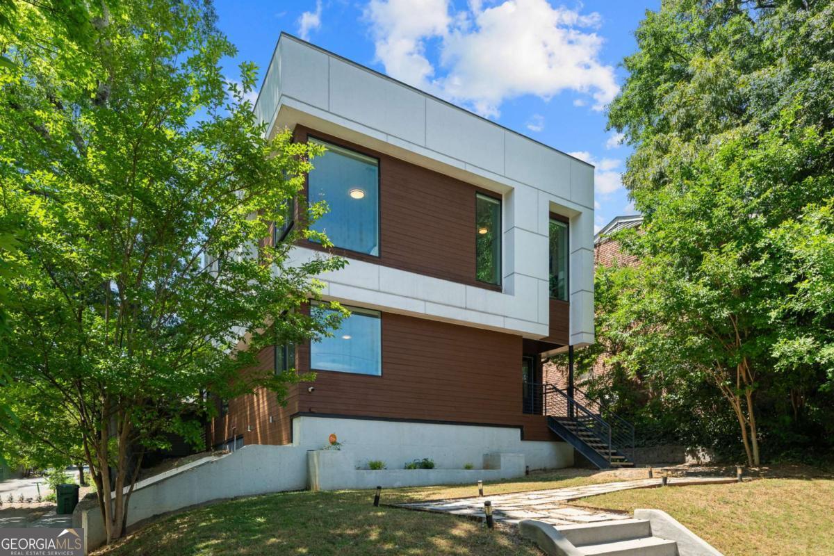 822 Argonne Avenue NE Atlanta GA 30308