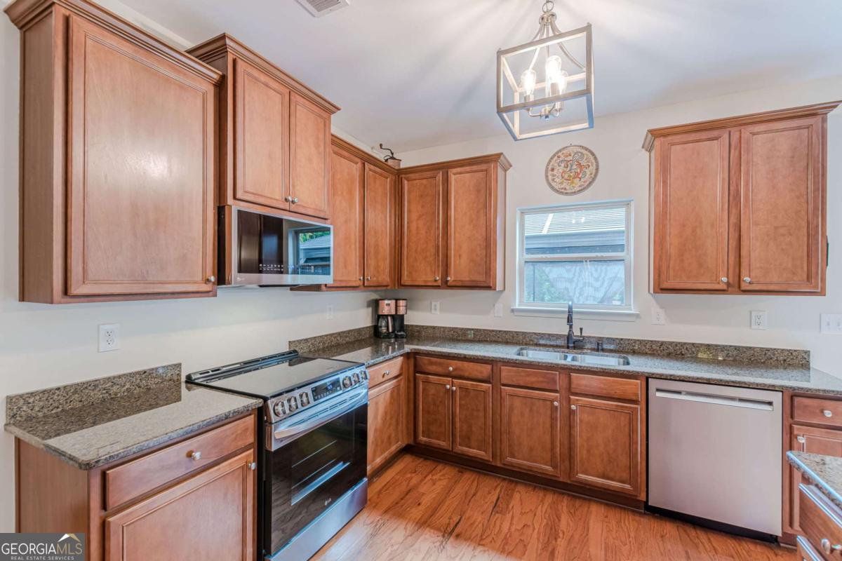 41 Madeline Way Palmetto GA 30268