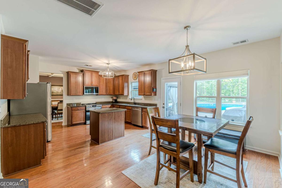 41 Madeline Way Palmetto GA 30268