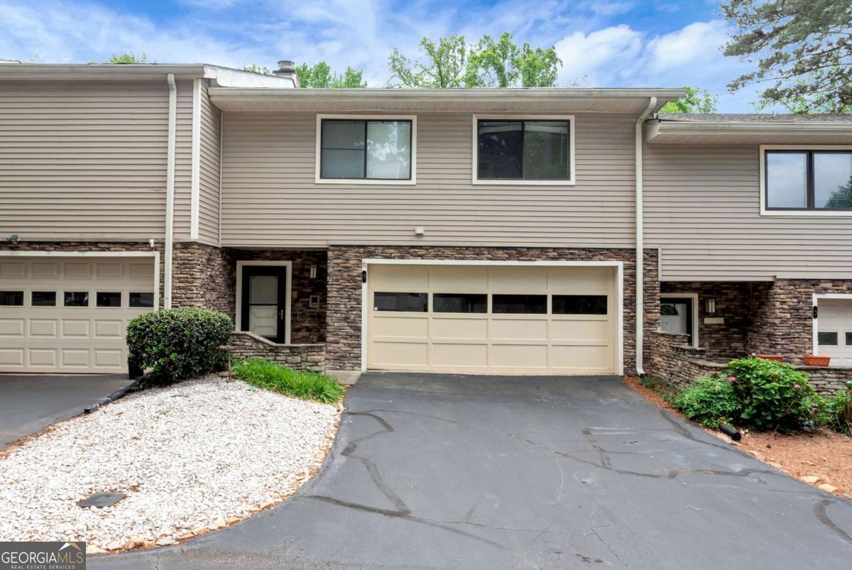 5 Basswood Circle Atlanta GA 30328