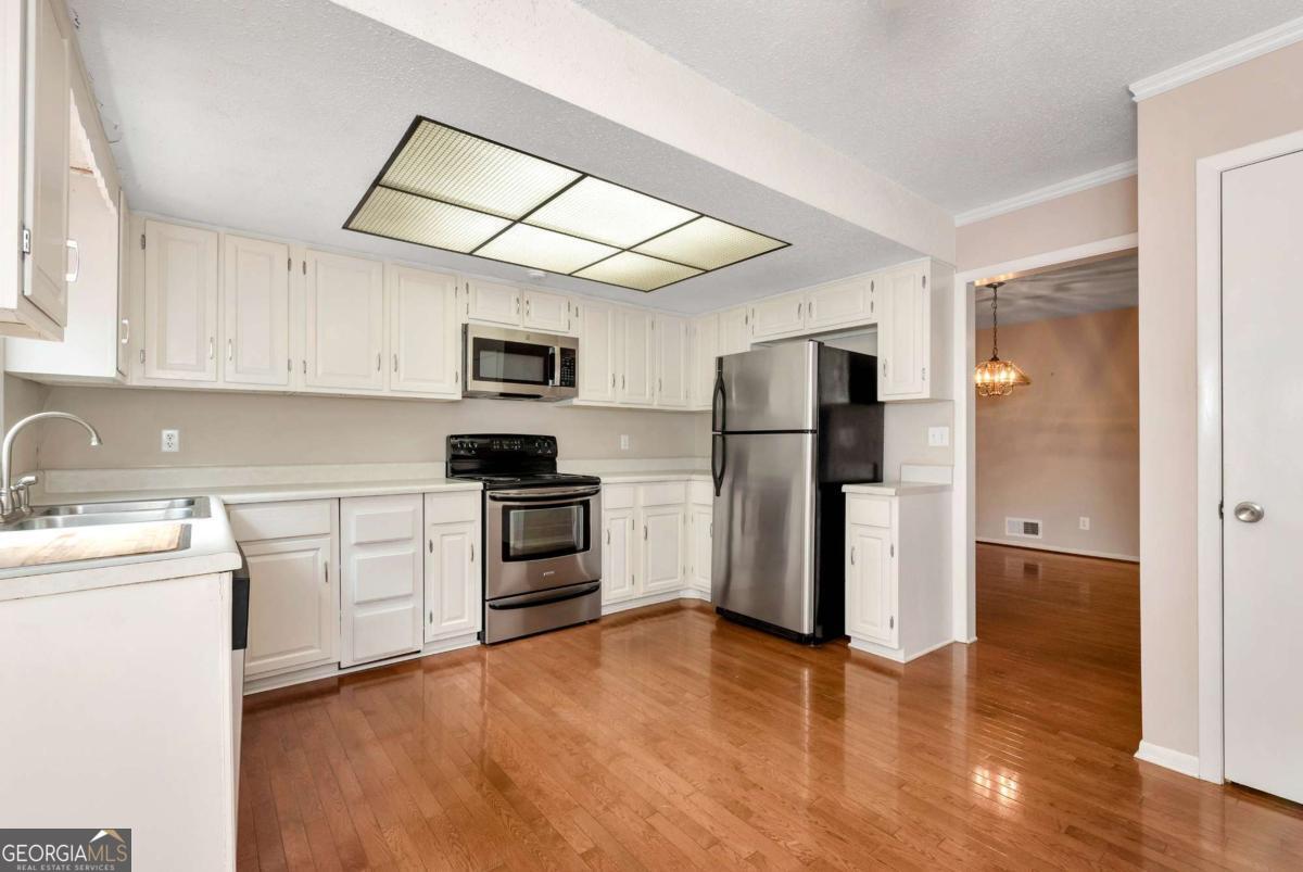 5 Basswood Circle Atlanta GA 30328