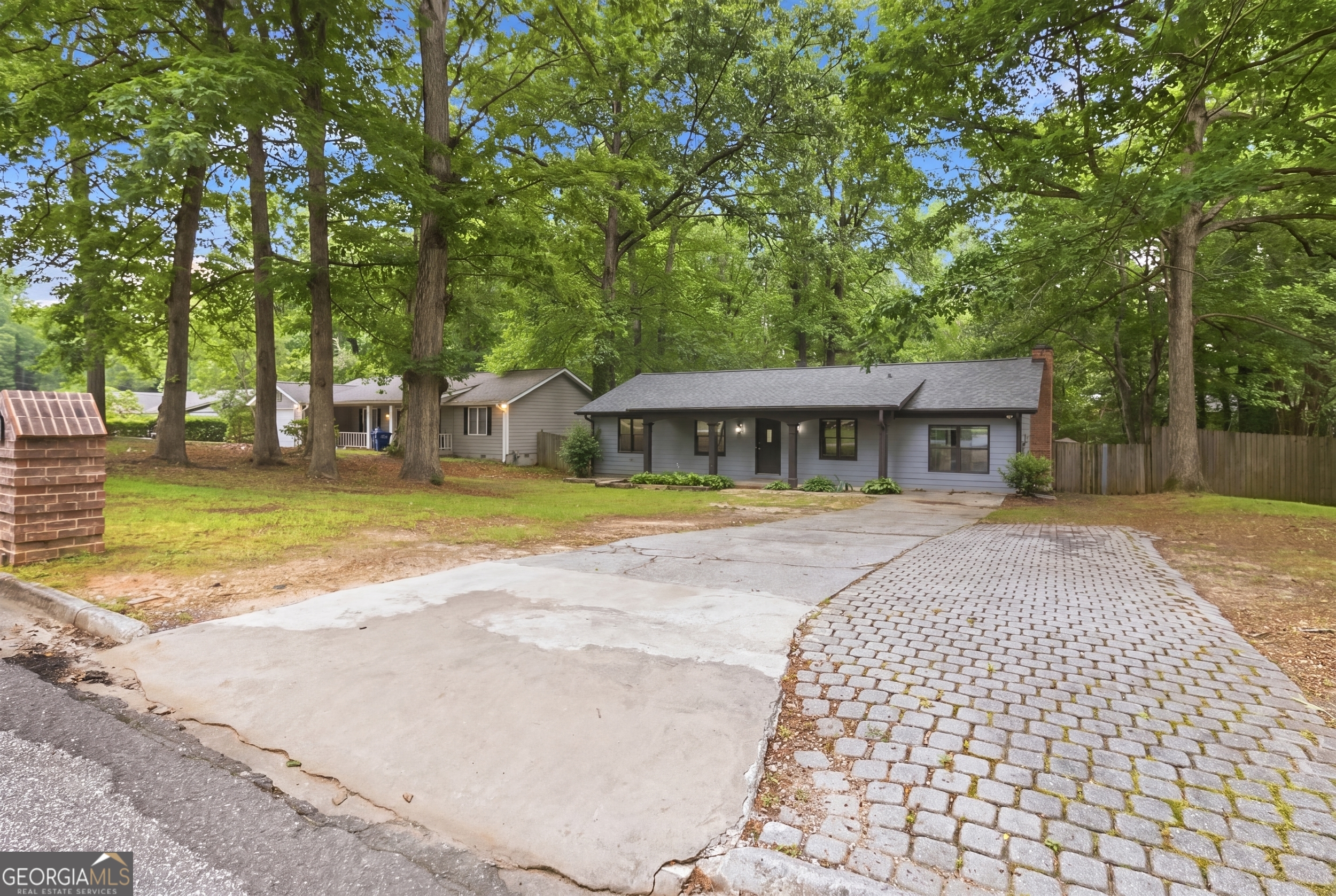 360 Hemlock Drive Lawrenceville GA 30046