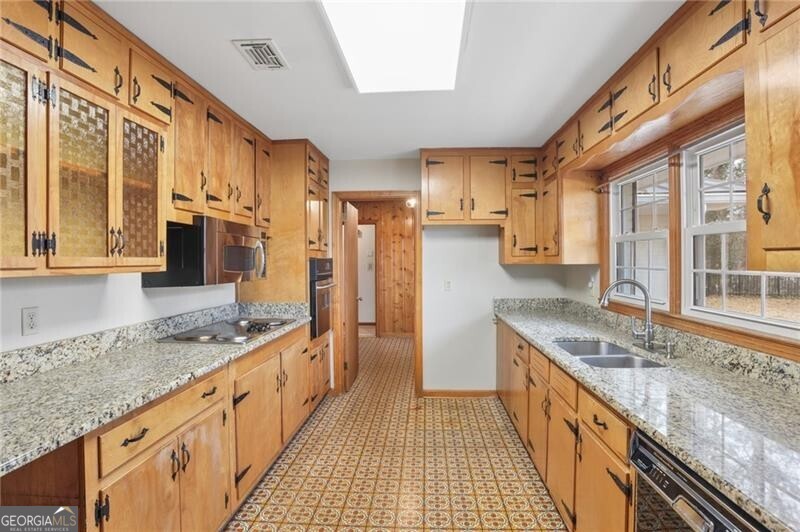 277 Oak Street Hiram GA 30141