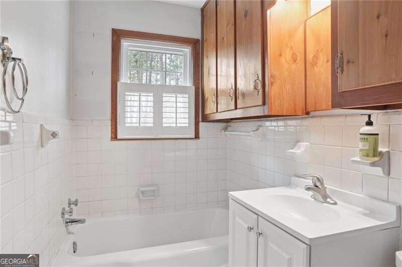 277 Oak Street Hiram GA 30141
