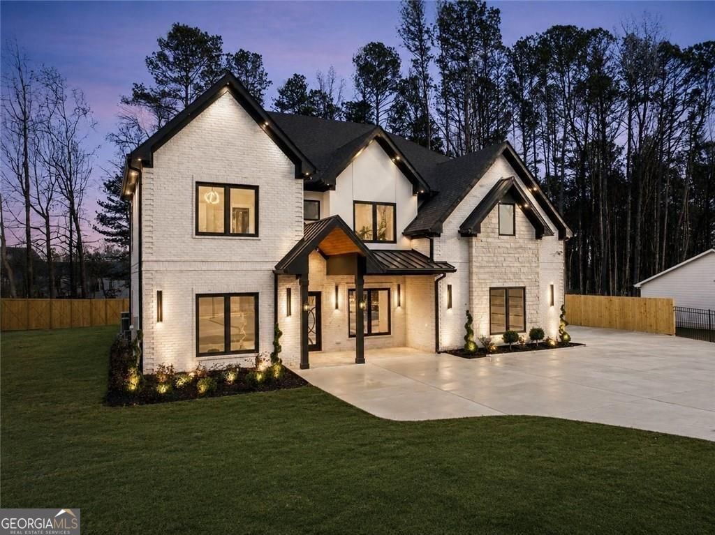 1613 Azalea Drive Lawrenceville GA 30043