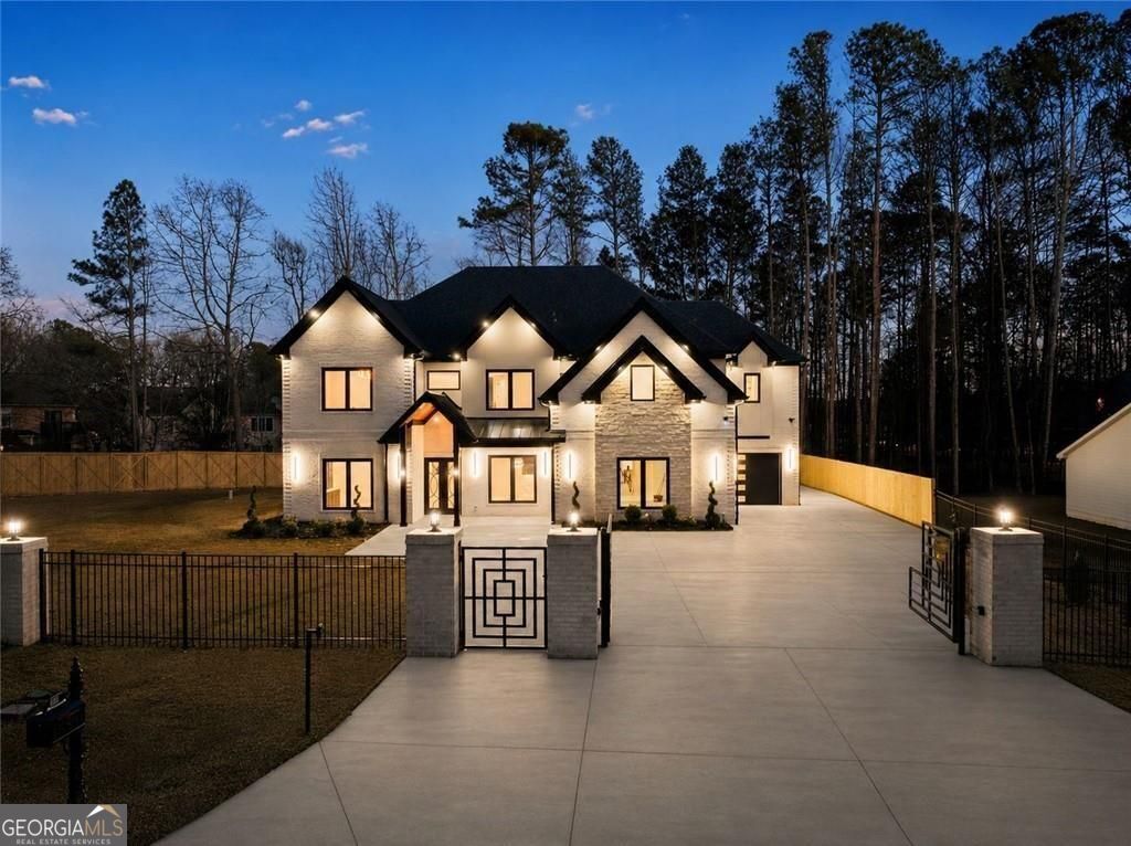 1613 Azalea Drive Lawrenceville GA 30043