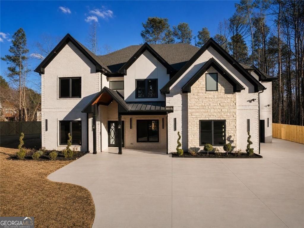 1613 Azalea Drive Lawrenceville GA 30043
