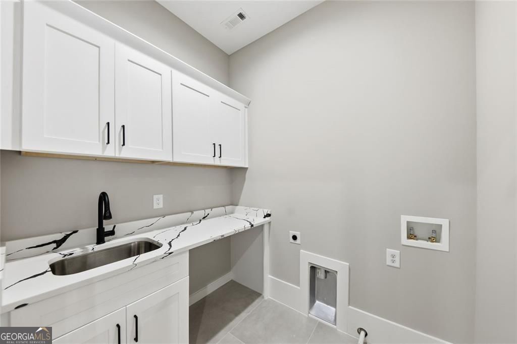 1613 Azalea Drive Lawrenceville GA 30043