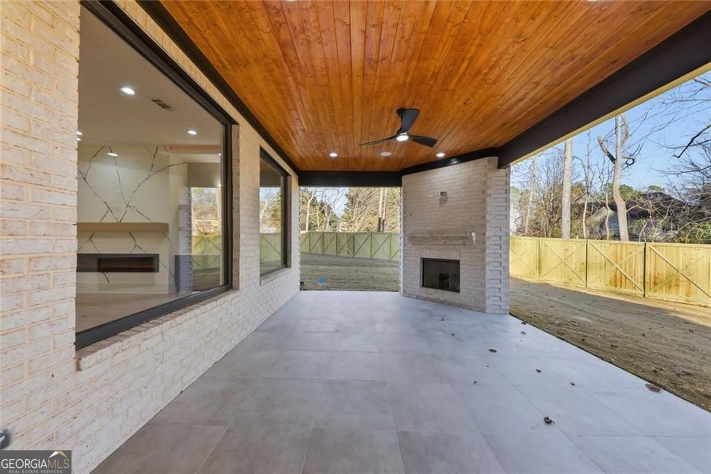 1613 Azalea Drive Lawrenceville GA 30043