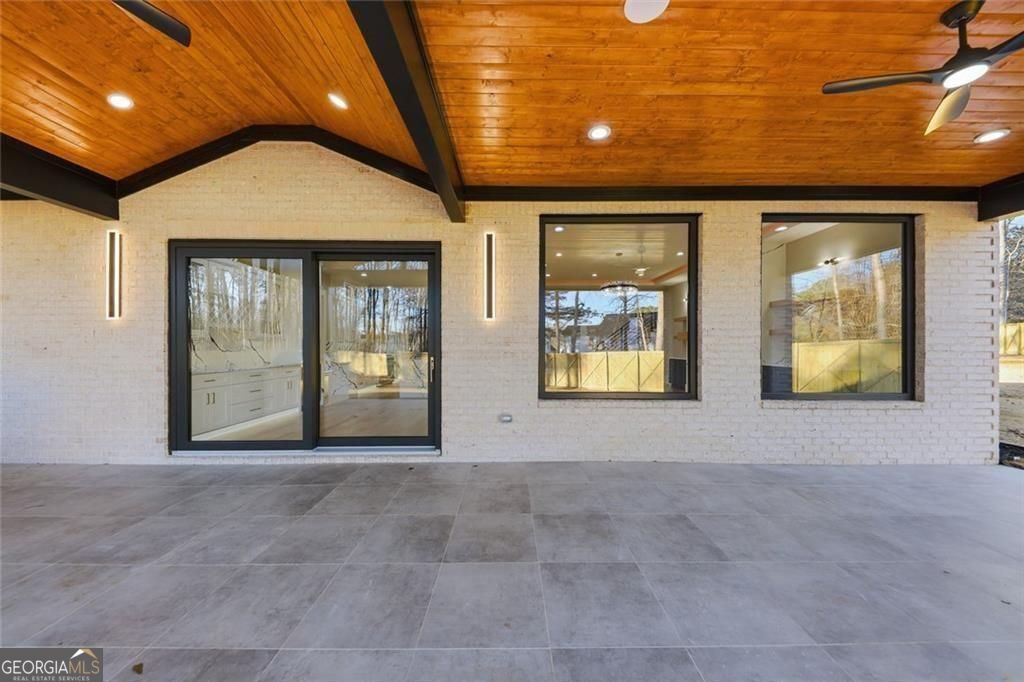 1613 Azalea Drive Lawrenceville GA 30043