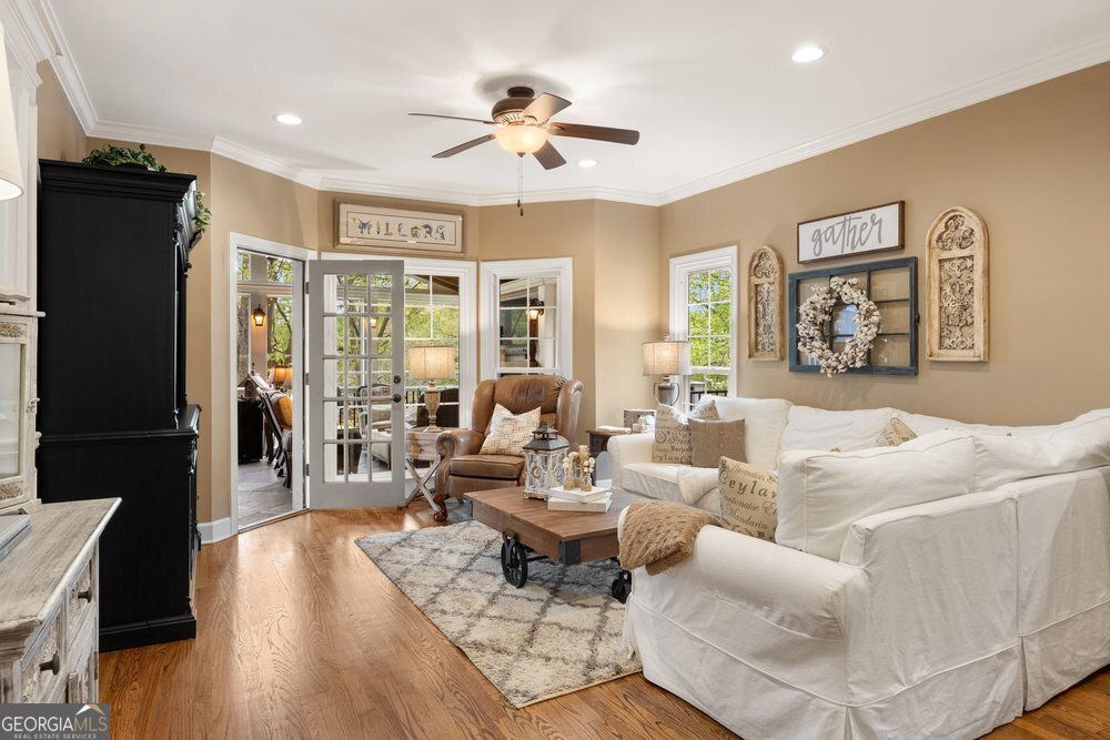 210 Lakeside Drive NW Kennesaw GA 30144