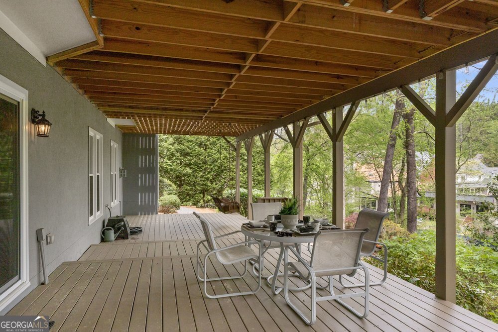 210 Lakeside Drive NW Kennesaw GA 30144