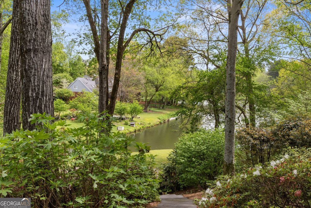 210 Lakeside Drive NW Kennesaw GA 30144
