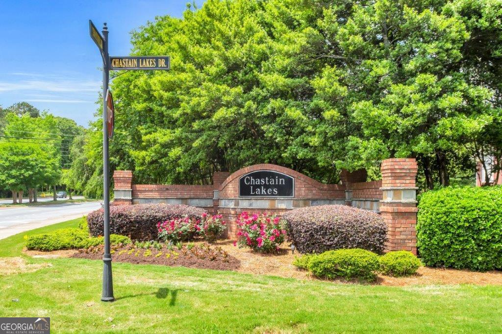 210 Lakeside Drive NW Kennesaw GA 30144