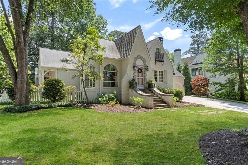 2203 Howell Mill Road NW Atlanta GA 30318