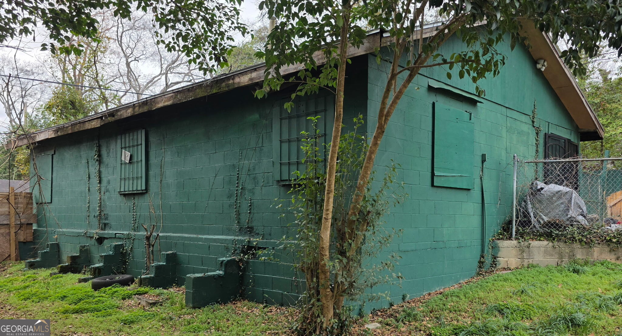 1061 Hillyer Avenue Macon GA 31204