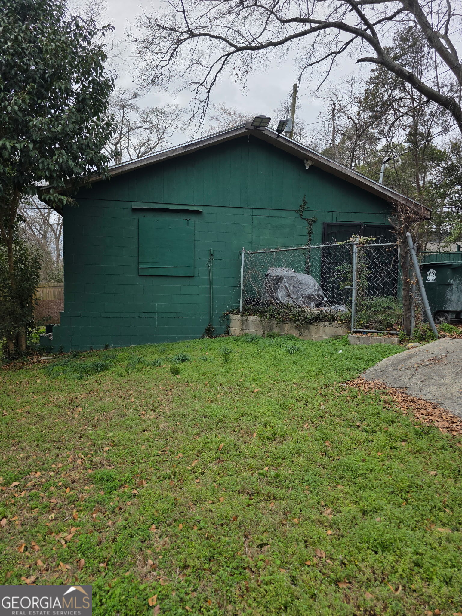 1061 Hillyer Avenue Macon GA 31204