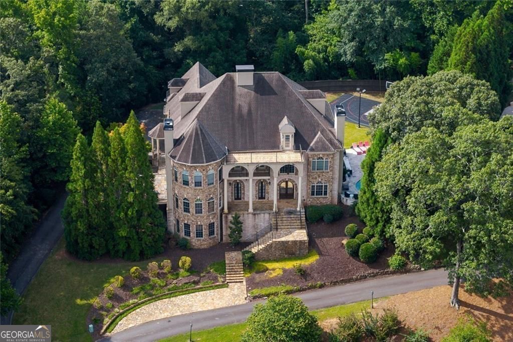 11140 W. Road Roswell GA 30075