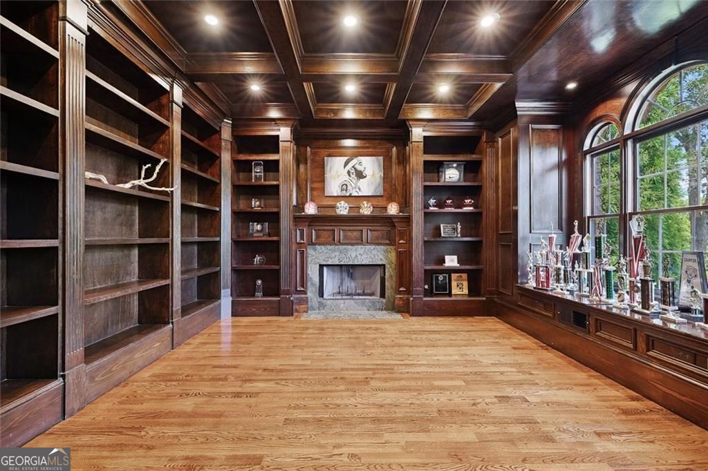 11140 W. Road Roswell GA 30075