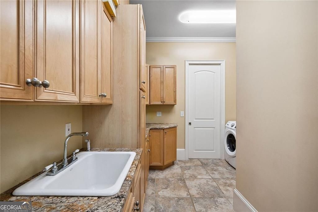 11140 W. Road Roswell GA 30075