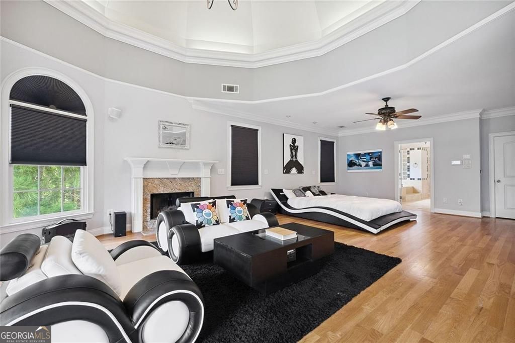 11140 W. Road Roswell GA 30075