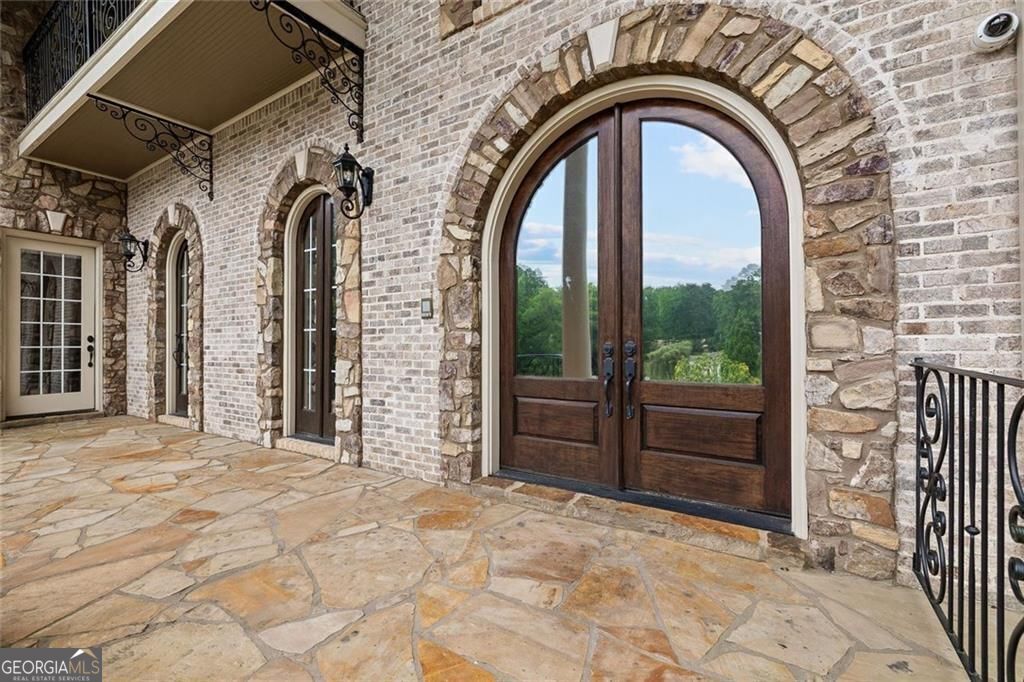 11140 W. Road Roswell GA 30075