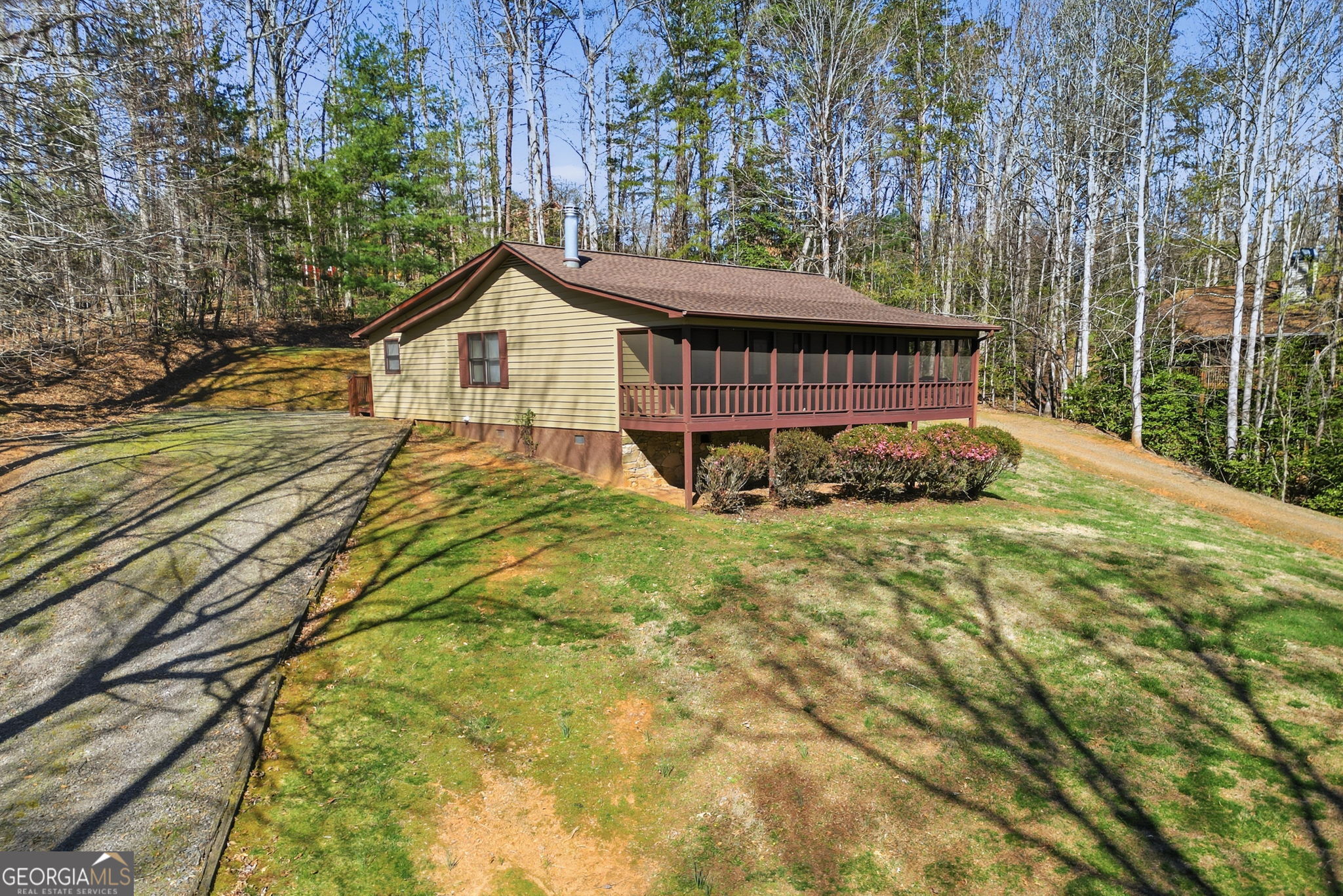 2083 Wood Lake Lane Young Harris GA 30582