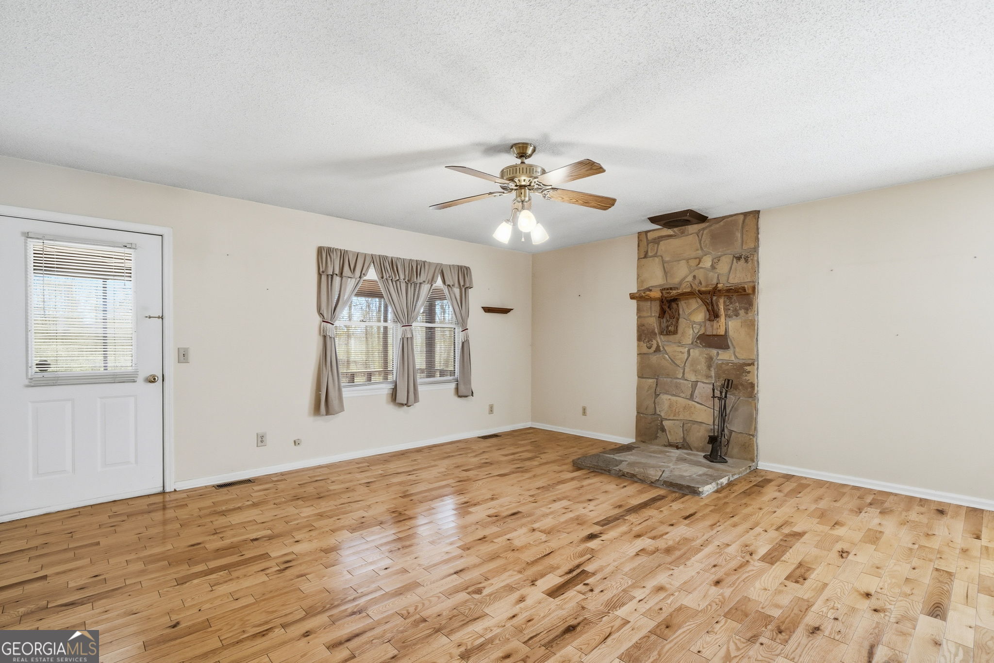 2083 Wood Lake Lane Young Harris GA 30582
