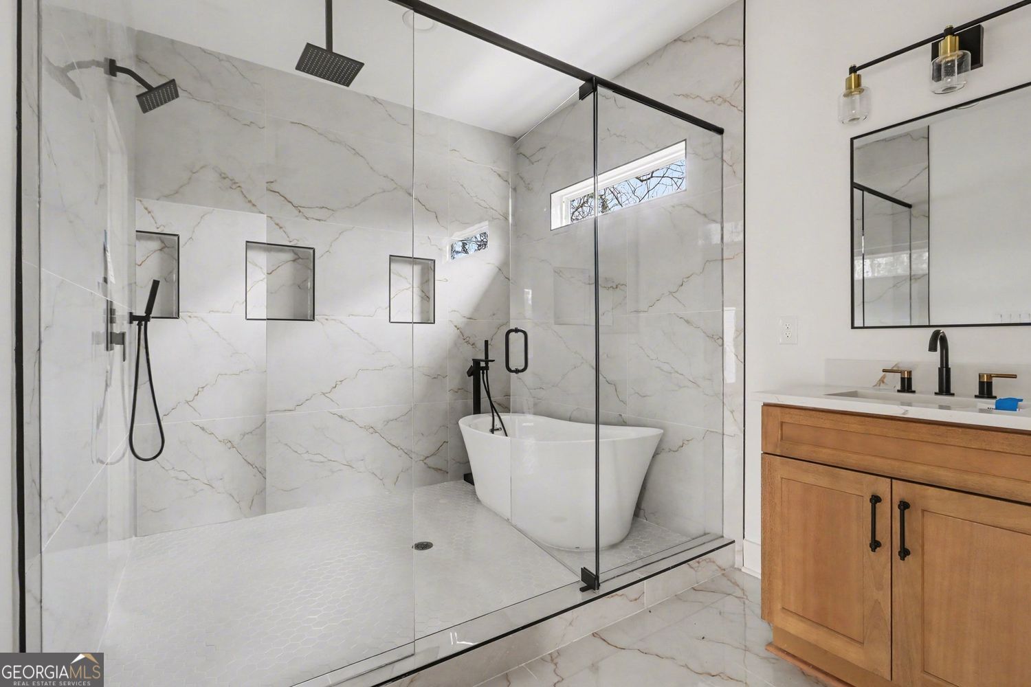 327 Ohm Avenue Scottdale GA 30079