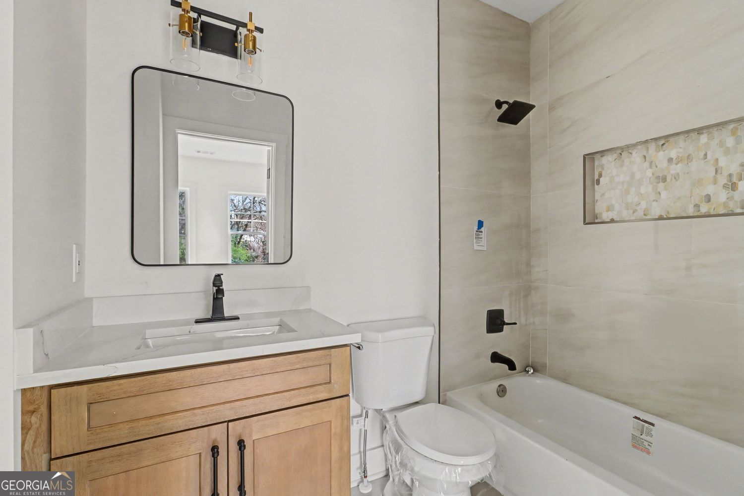 327 Ohm Avenue Scottdale GA 30079