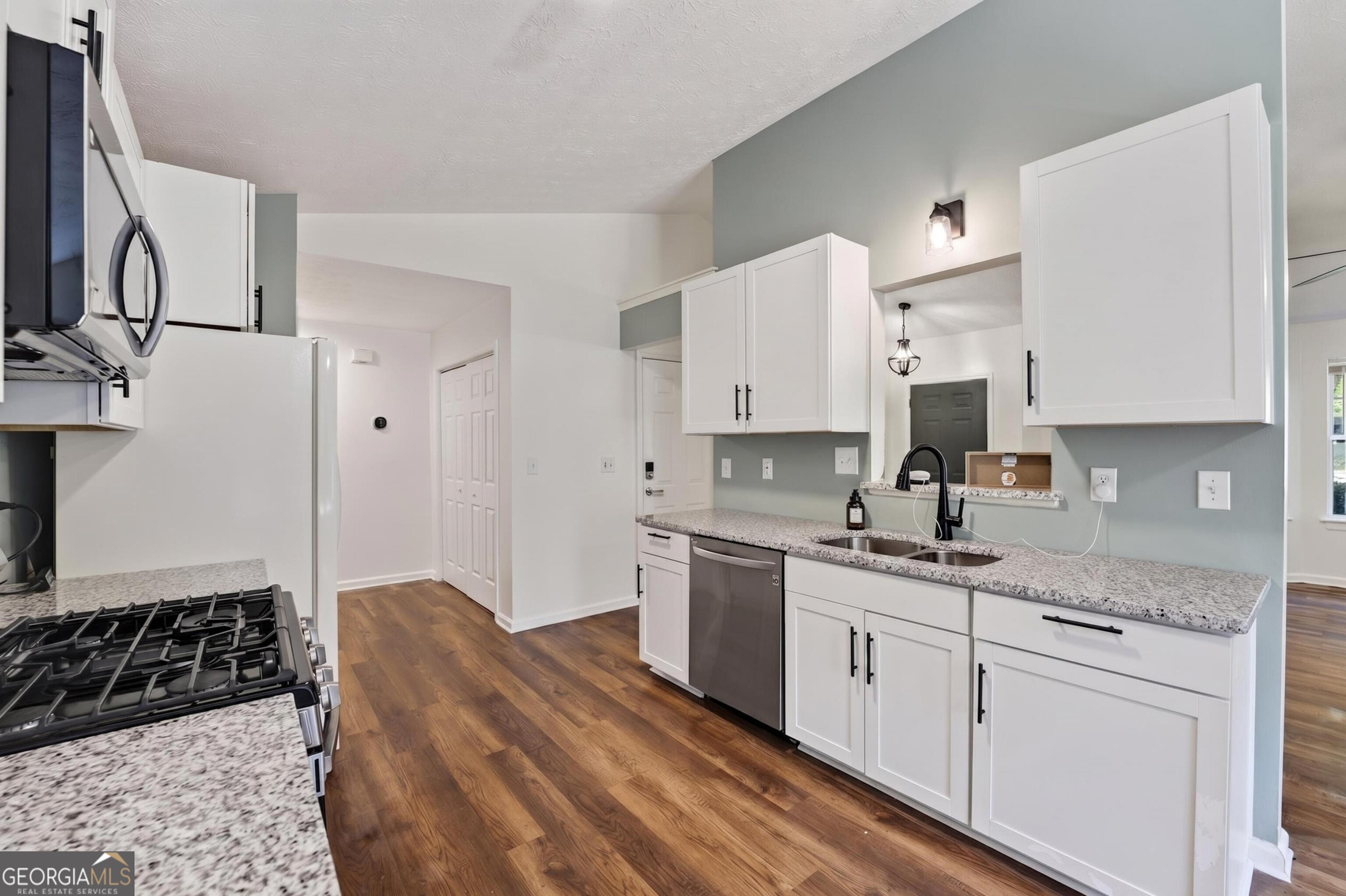 2558 Candlewood Way Lawrenceville GA 30044
