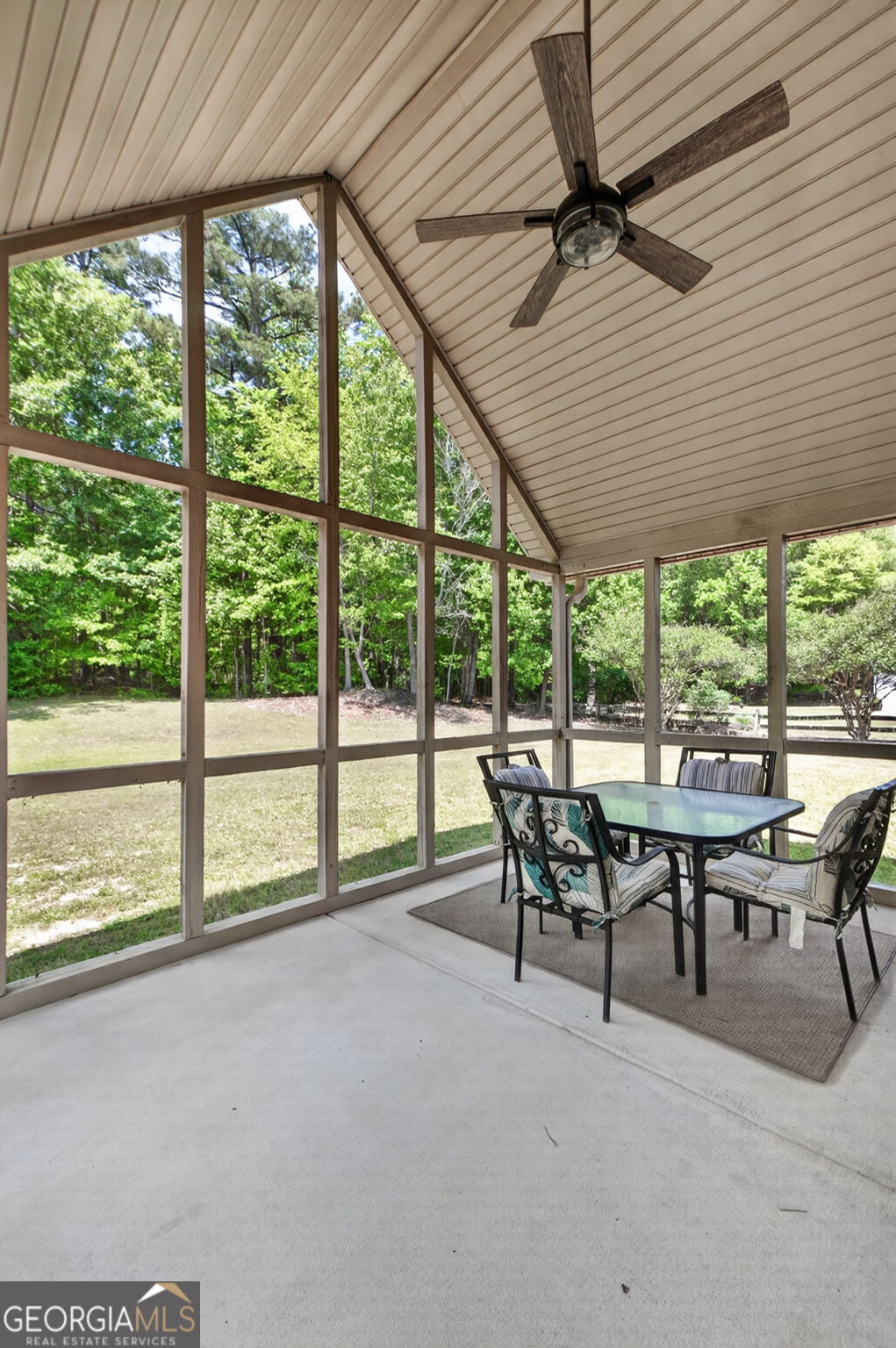 127 Lambdin Circle Barnesville GA 30204