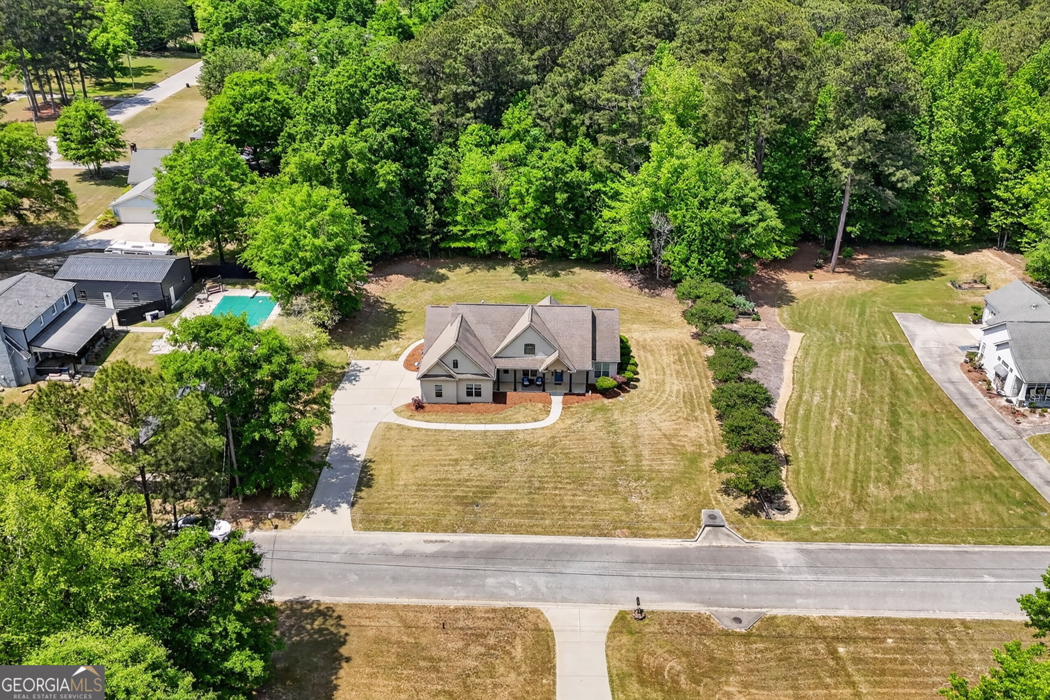 127 Lambdin Circle Barnesville GA 30204