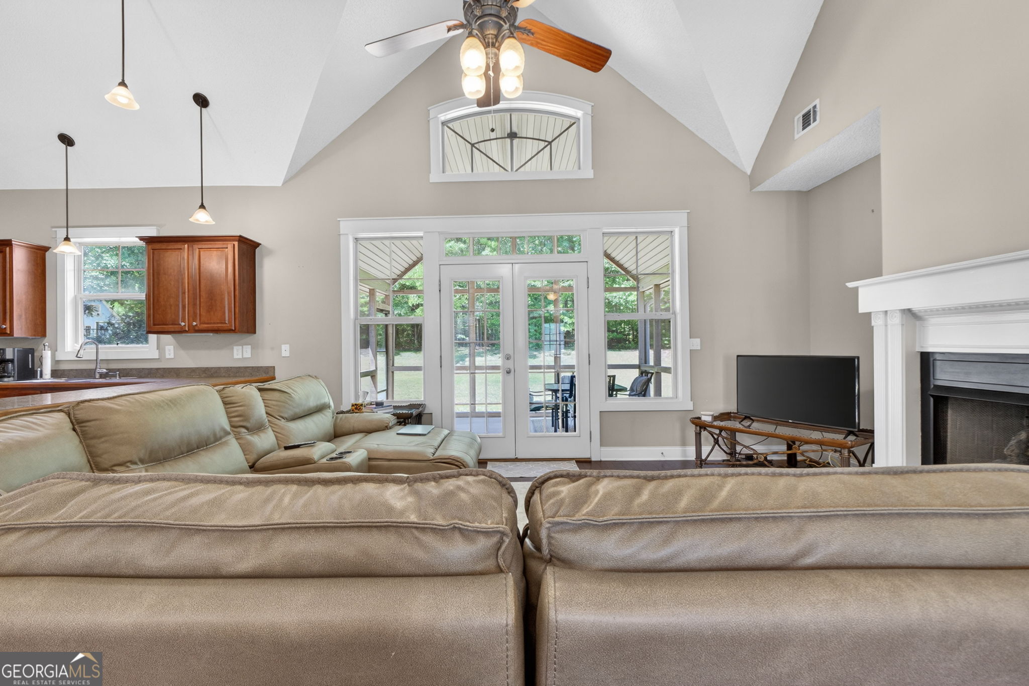 127 Lambdin Circle Barnesville GA 30204