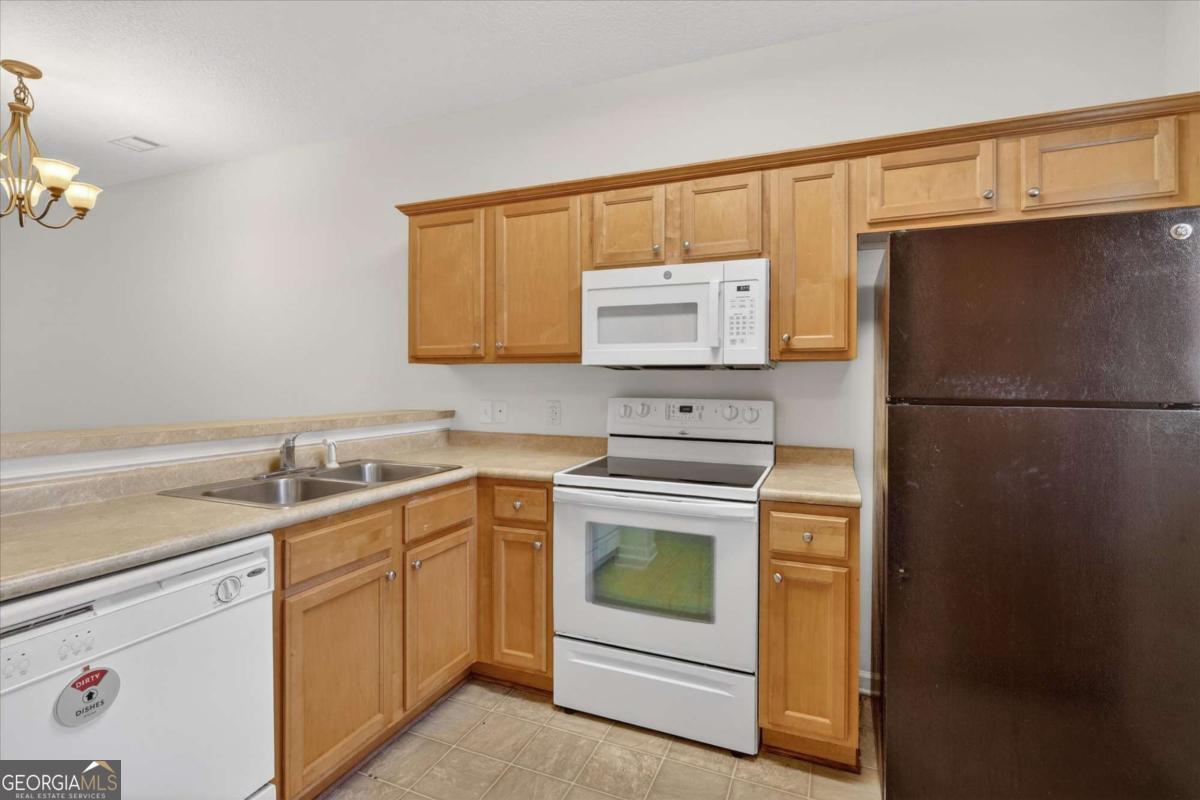 1074 Martin Road Midway GA 31320