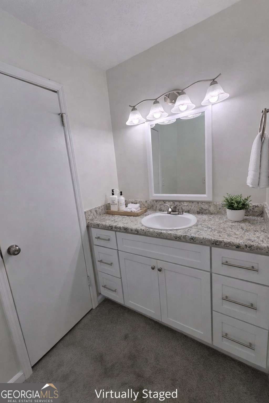 5350 Rockbridge Road Stone Mountain GA 30088