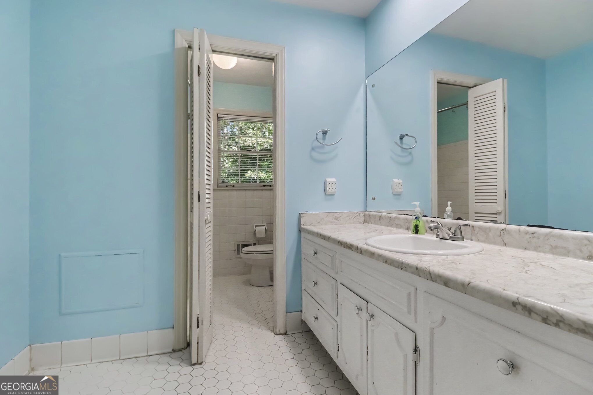 2027 Gainsborough Drive Chamblee GA 30341