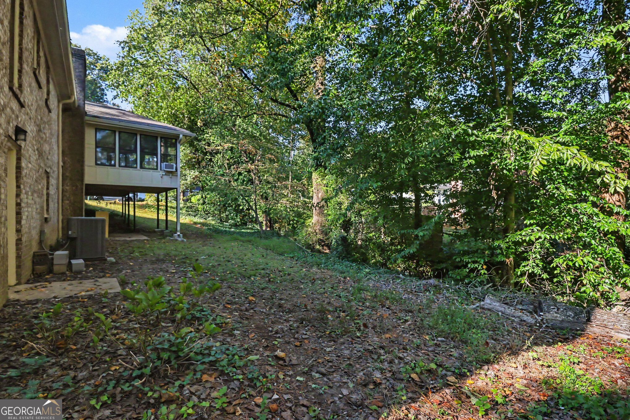 2027 Gainsborough Drive Chamblee GA 30341