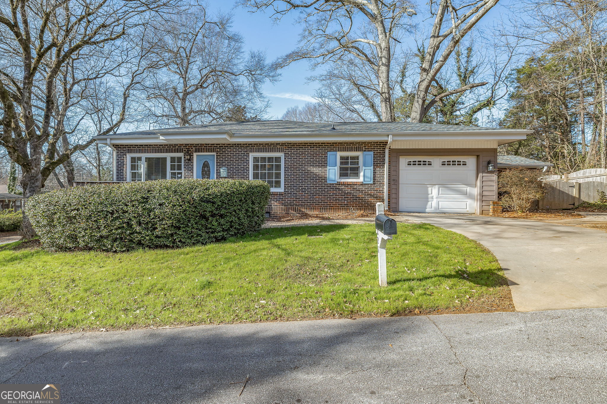 231 E Morgan Street Clarkesville GA 30523
