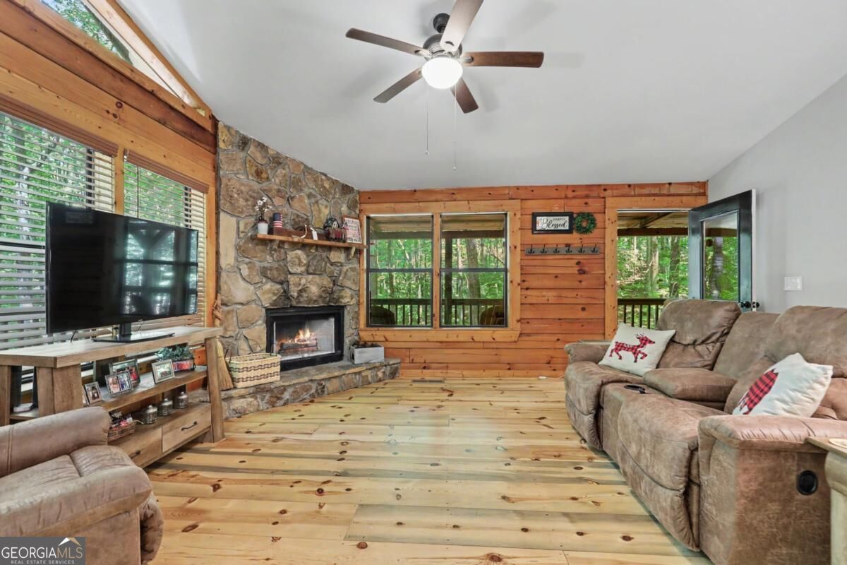 252 Navigator Lane Tiger GA 30576