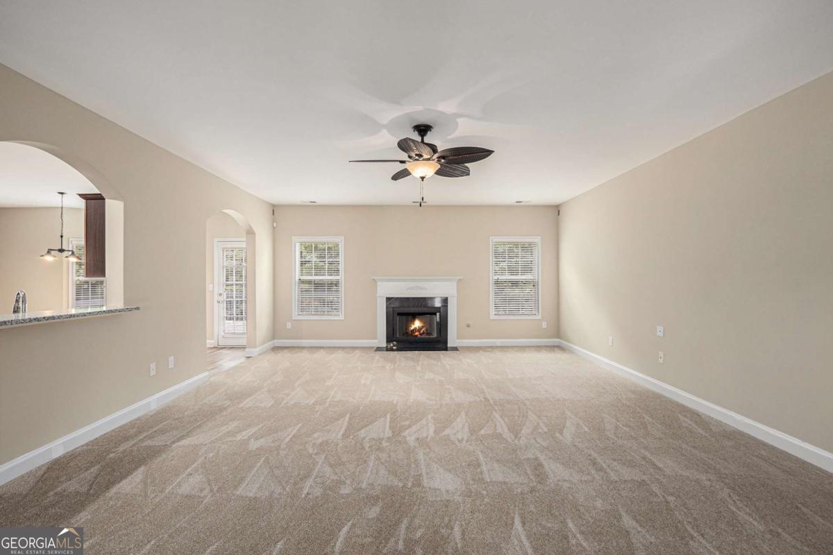 6054 Locklear Way Douglasville GA 30134