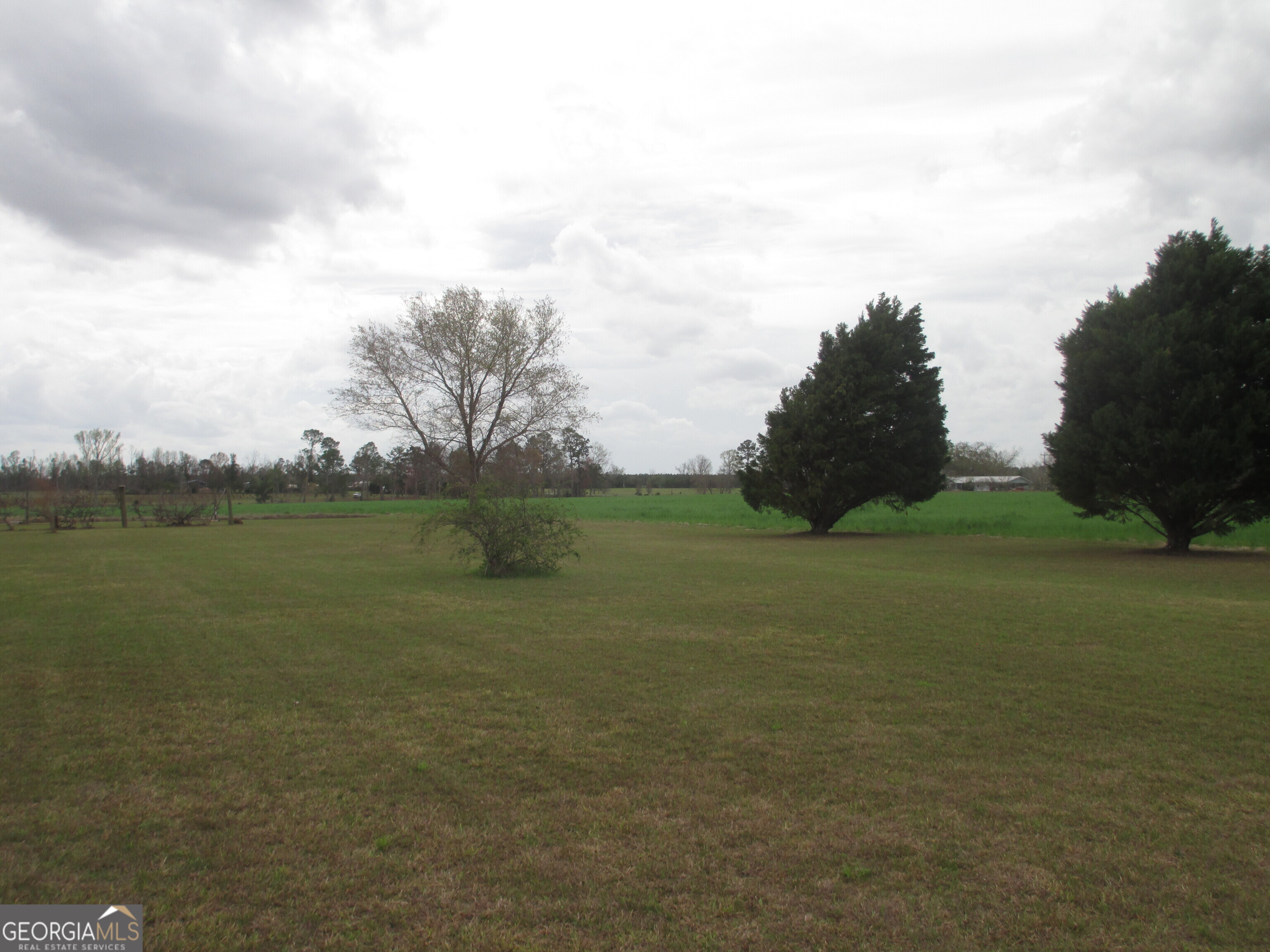 40 Comer Yawn Road Hazlehurst GA 31539