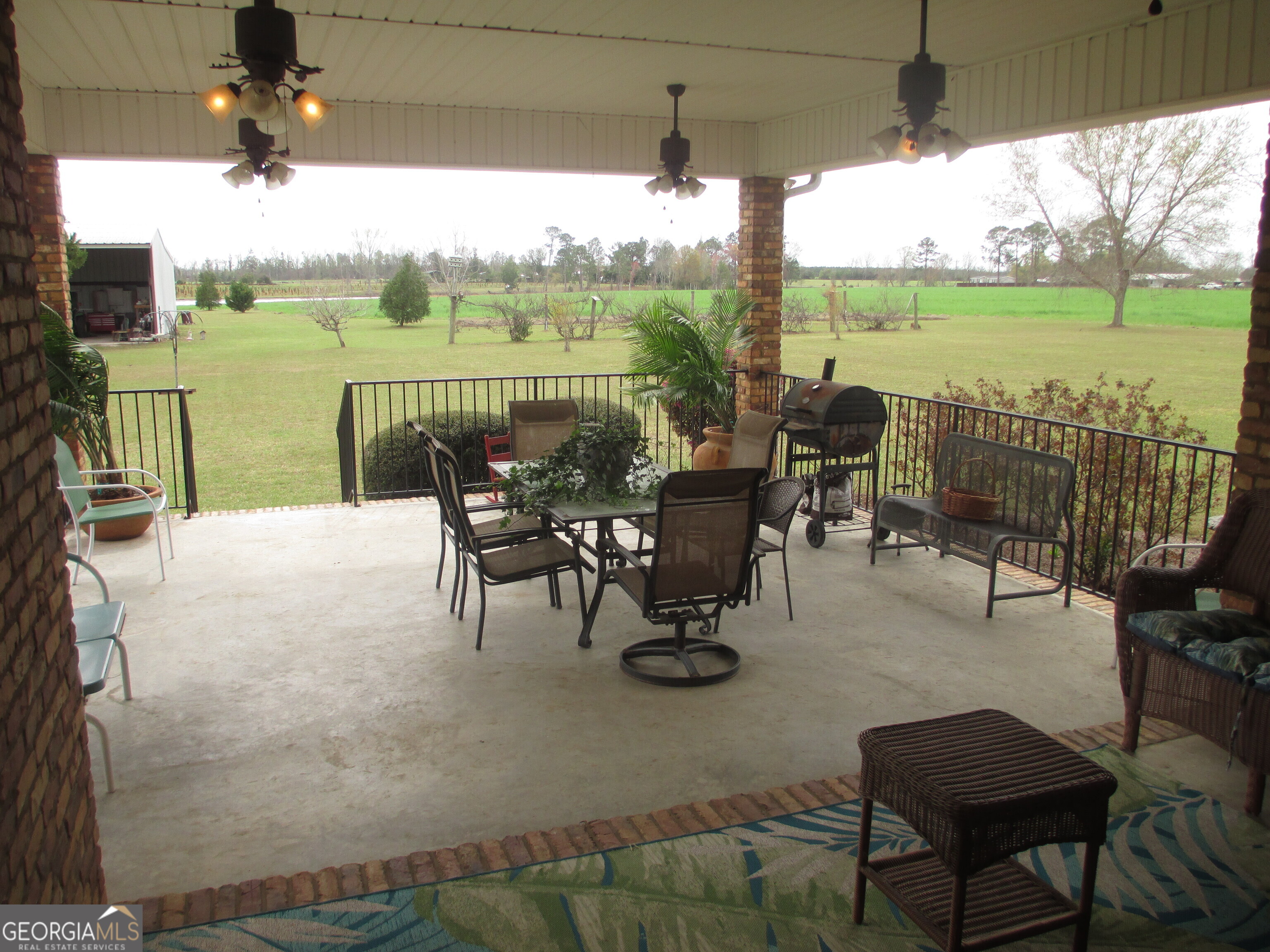 40 Comer Yawn Road Hazlehurst GA 31539