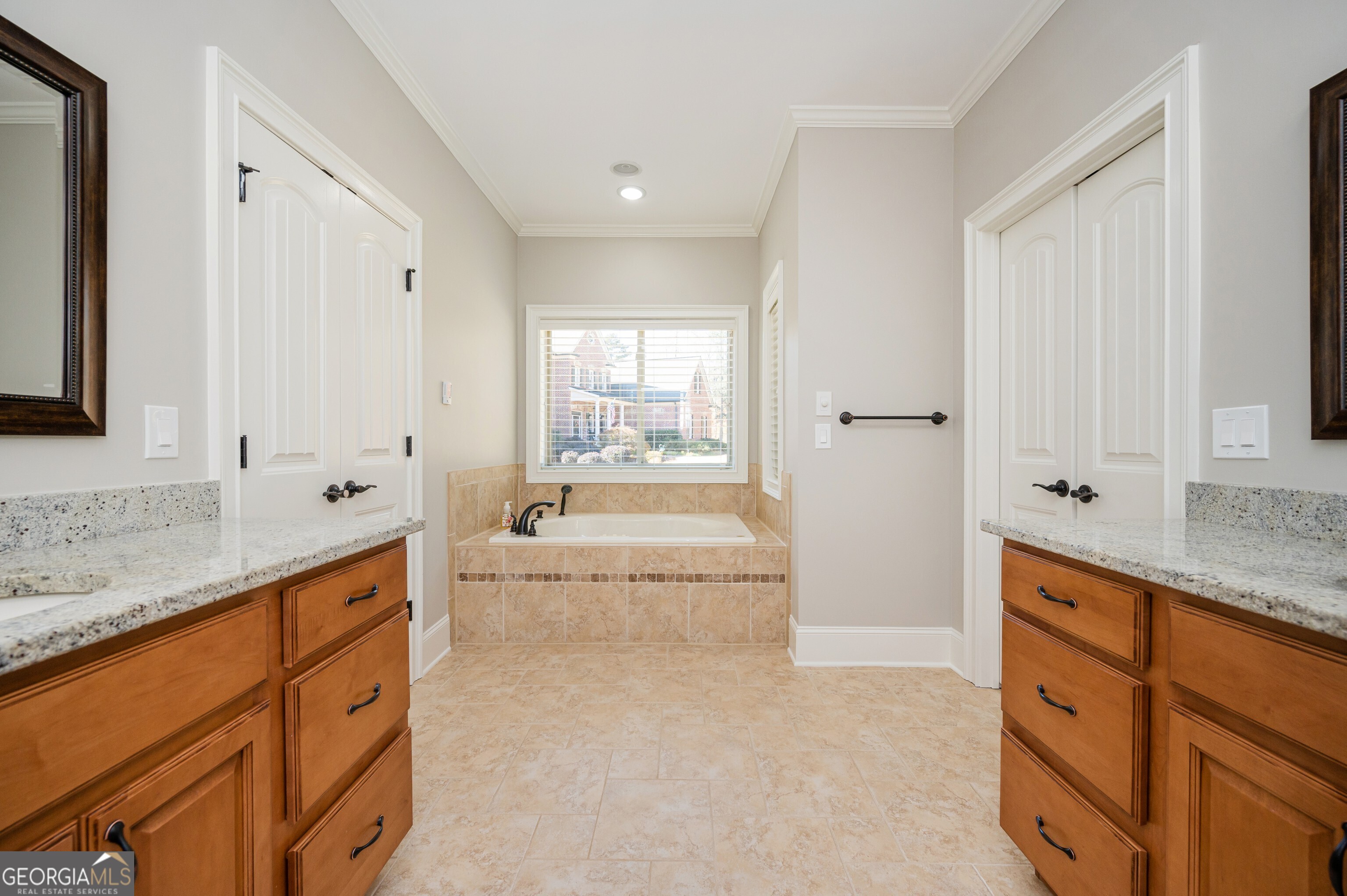 902 Lenora Drive NW Kennesaw GA 30152
