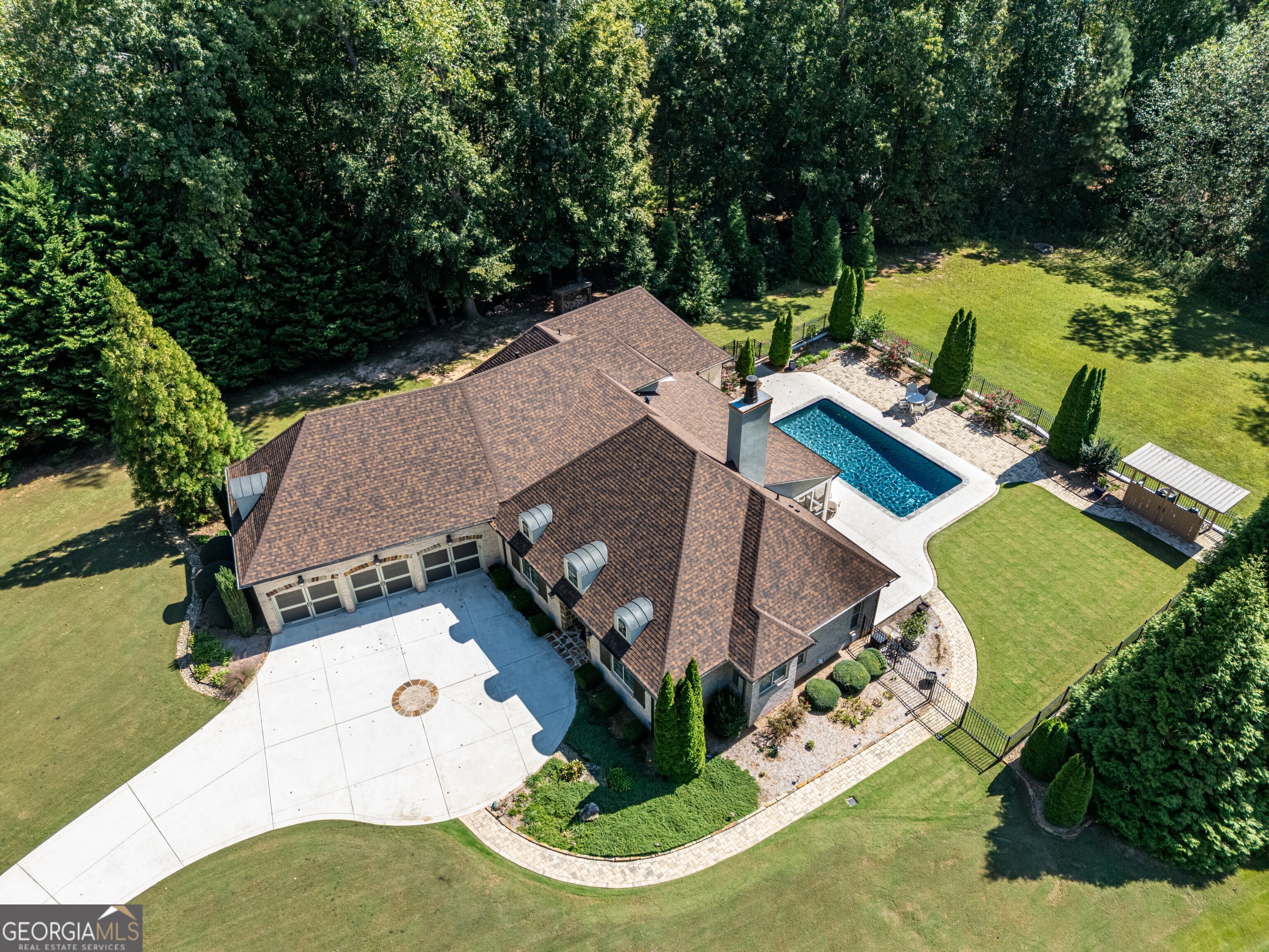 902 Lenora Drive NW Kennesaw GA 30152