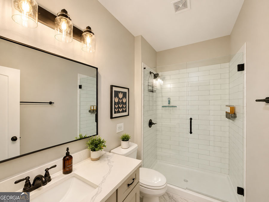 224 Seraph Pointe Lavonia GA 30553