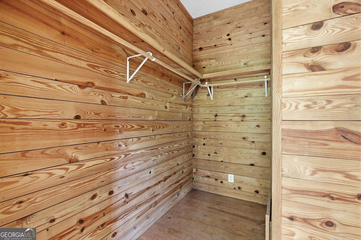 73 Redbird Lane Rabun Gap GA 30568