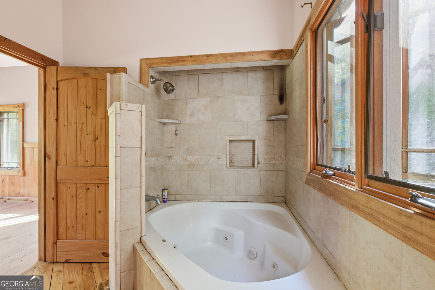 73 Redbird Lane Rabun Gap GA 30568